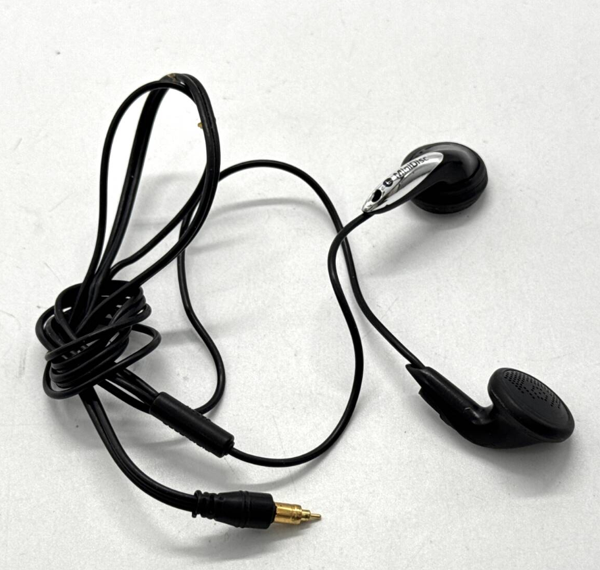 67f61c567bb18.png